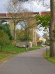 Wir lassen den Viadukt hinter uns