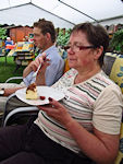 Käsekuchen und ins Tal gucken