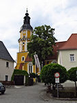 ... und die Kirche gleich nebenan