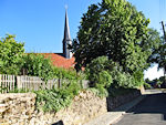 Vorbei an der Langebrücker Kirche