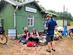 Pause am Kleinbahnmuseum Löthain