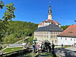 Erster Blick auf Schloss Weesenstein